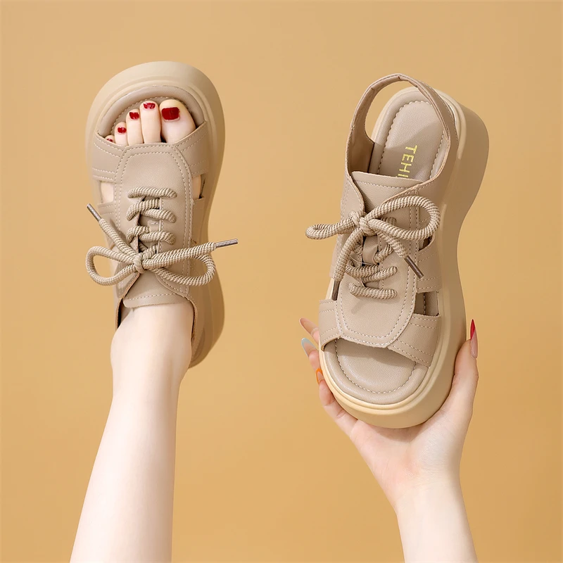 厚底凉鞋女款2025夏季新款时尚松糕镂空系带露趾软底沙滩鞋大码41