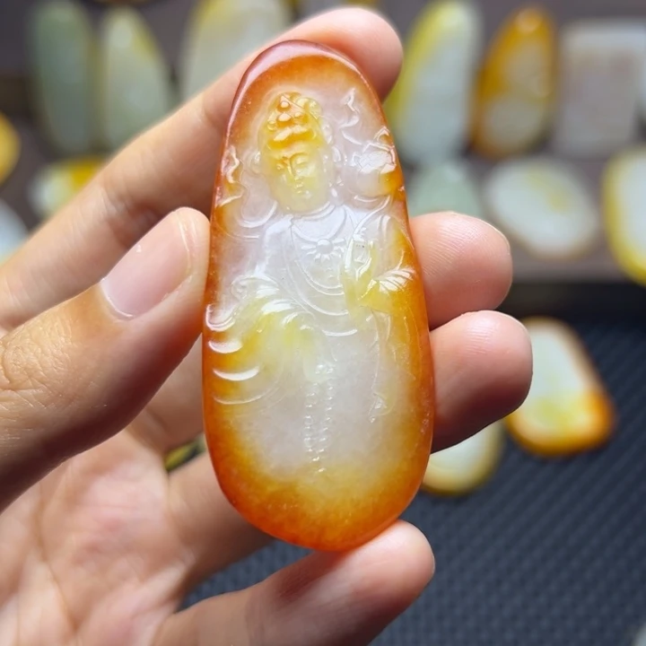 颈饰未镶嵌和田玉