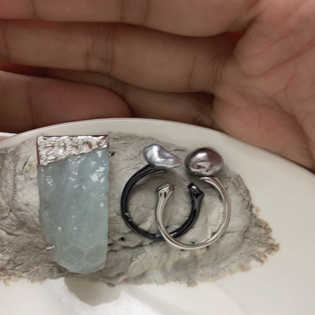 摩***力海水珍珠银S925镶嵌戒指