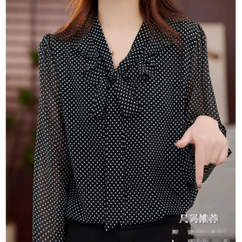 2025新款春夏薄款冰丝波点衬衫大码显瘦遮肉气质减龄法式长袖小衫