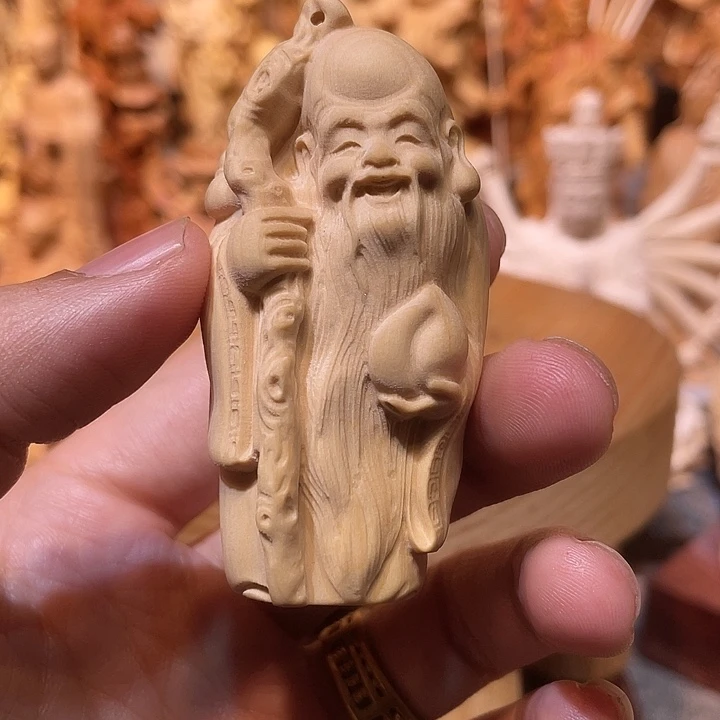 黄杨木瑕疵小寿星一个