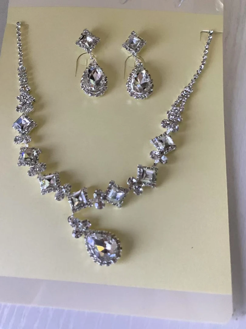 套装A202时尚女士百搭经典大气百搭款