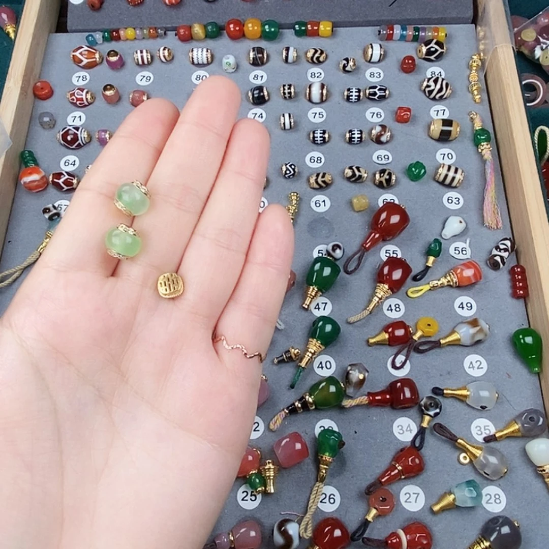 ****想玛瑙/玉髓未镶嵌饰品