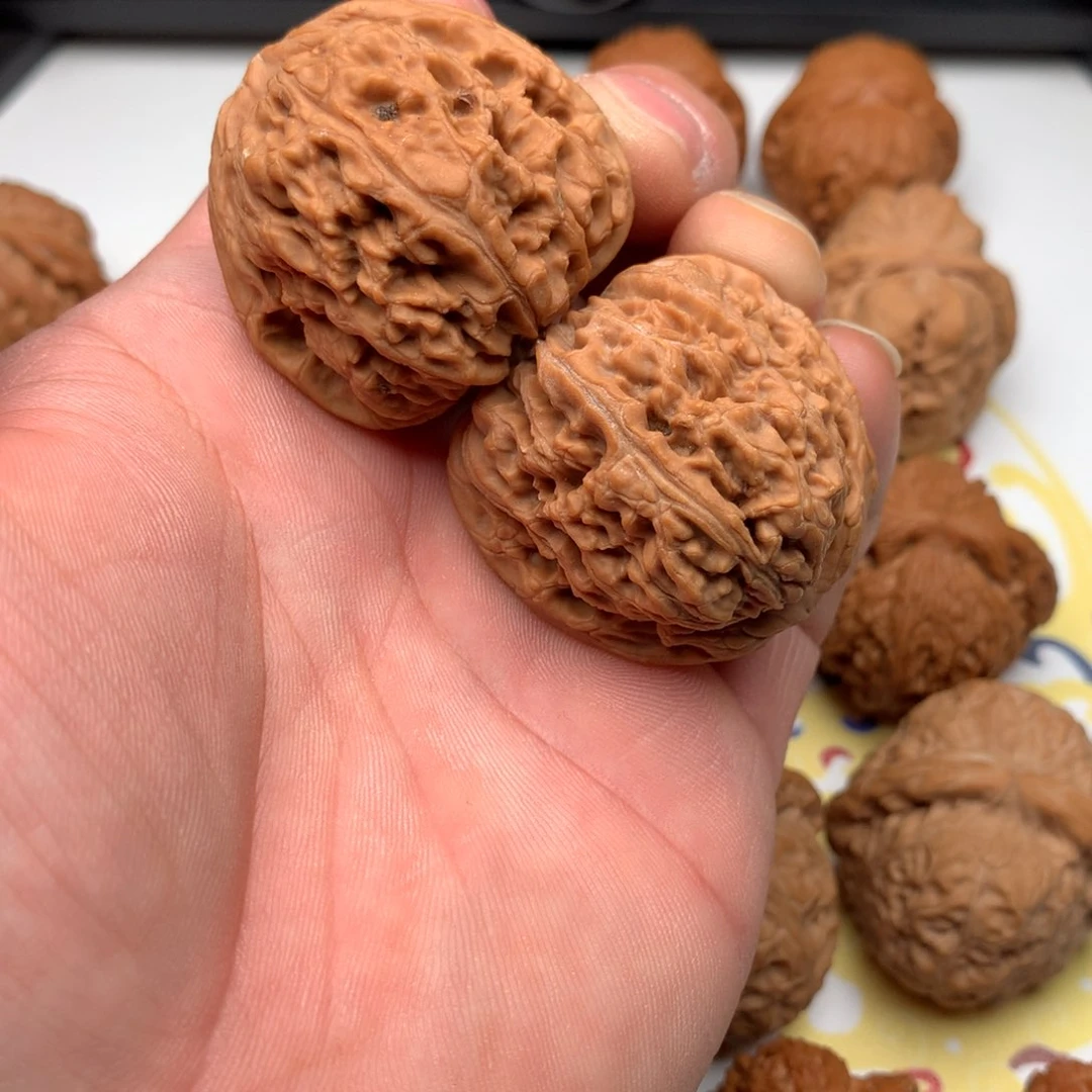 文玩核桃把件南疆石39