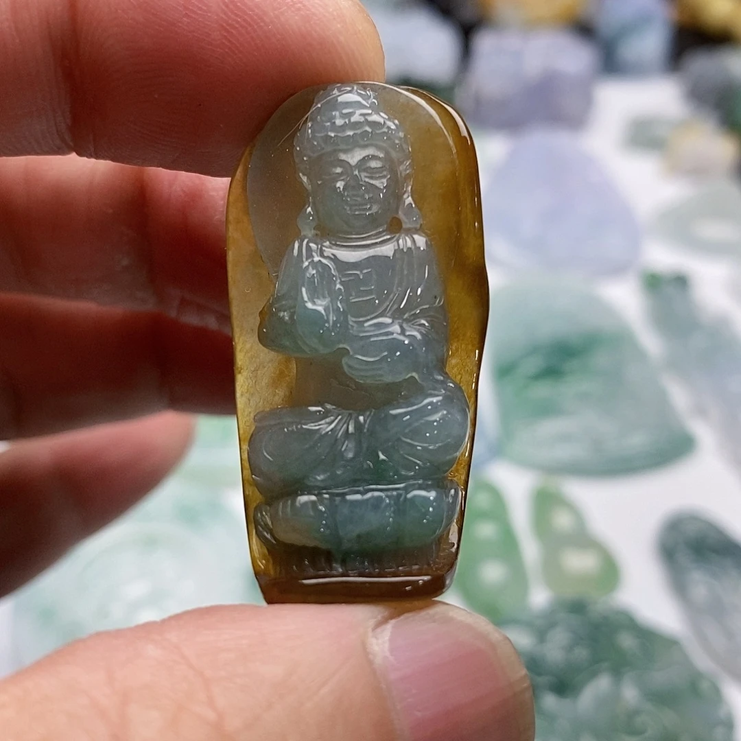 颈饰未镶嵌翡翠佛