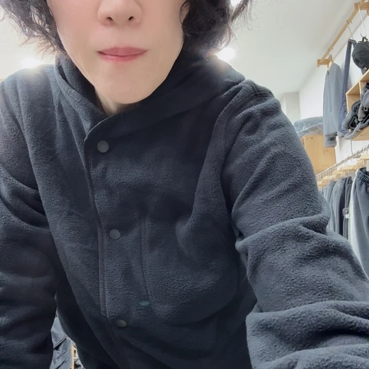 用***艳羊皮（革）搜噶嘎啦哩啊呜嘎