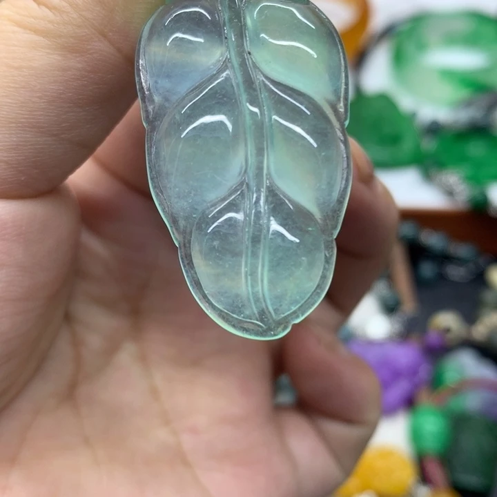 颈饰未镶嵌翡翠吊坠