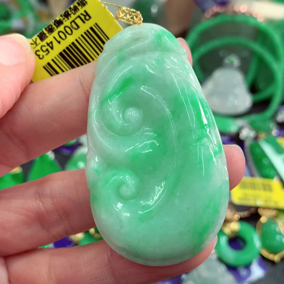 吊坠(不含链)18K金镶嵌翡翠