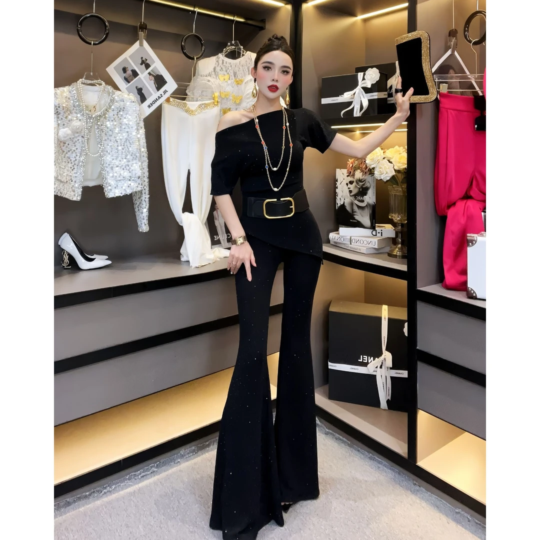 欧货女装-（无腰带）2025夏季新款满天星钻斜肩上衣洋气喇叭裤套装