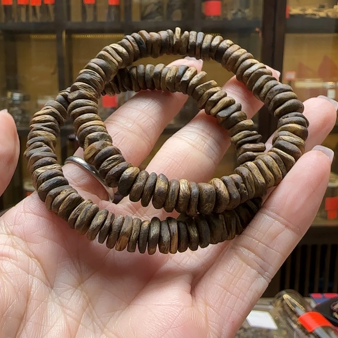 沉香碎屑沉香奇楠随形单圈 碎银珠6.8g+多样性发一串