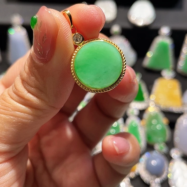 翡翠银S925镶嵌颈饰