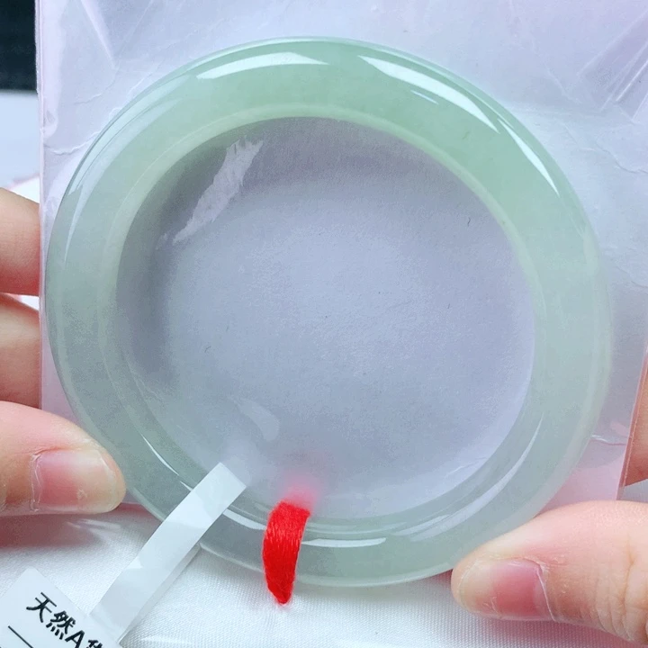 翡翠未镶嵌手镯54圈