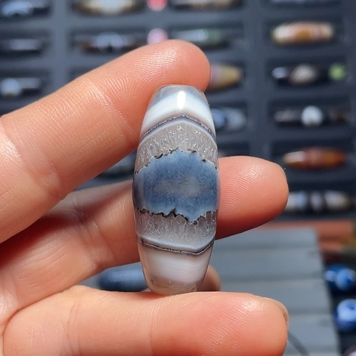 未镶嵌颈饰玛瑙/玉髓鸿****车