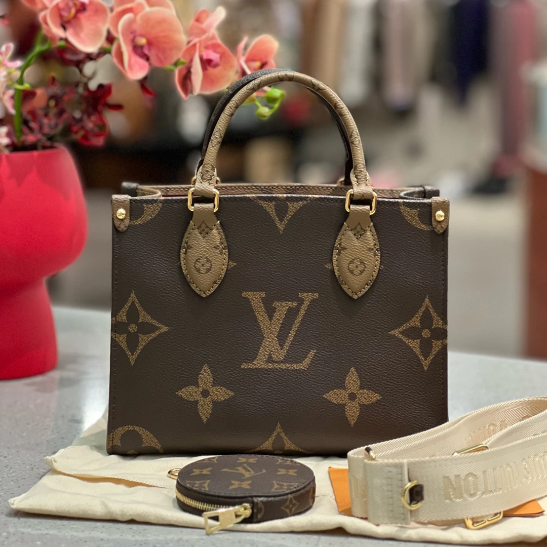 99新 LouisVuitton/路易威登 老花onthego小号手提斜挎包