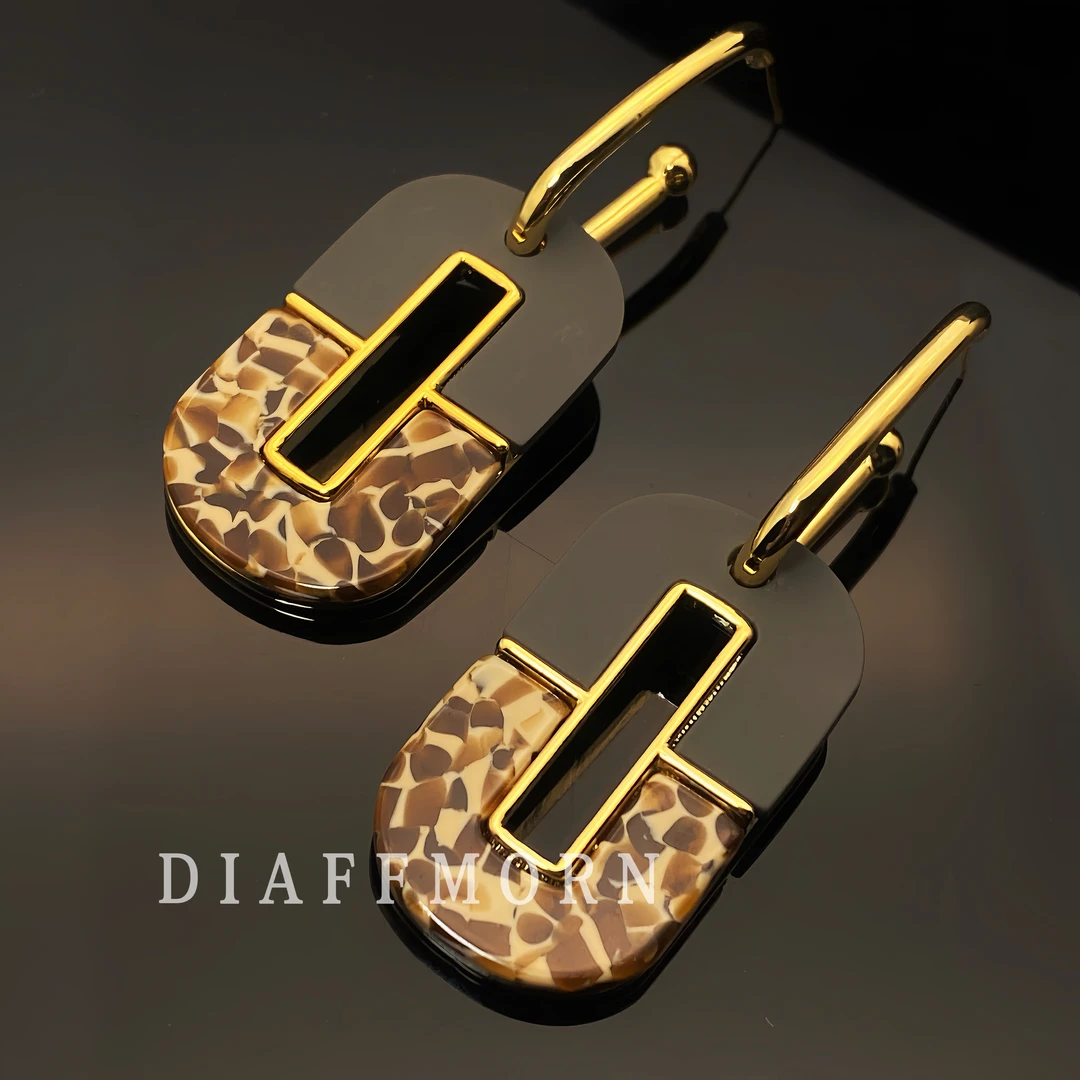 铜合金树脂耳饰 Y.M〖岁月纹路〗重工版复古高级气场耳环