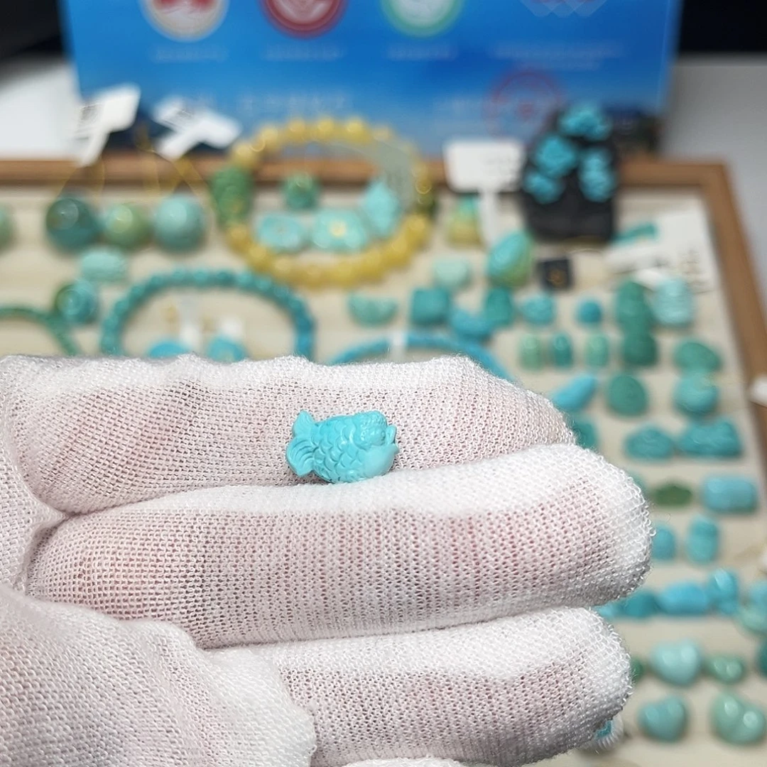 绿松石未镶嵌珠宝半成品