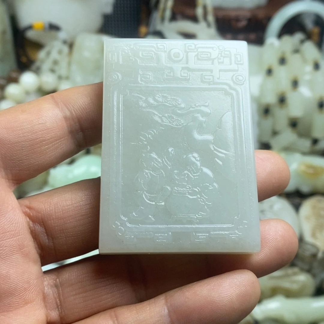 和田玉（糖玉）未镶嵌颈饰