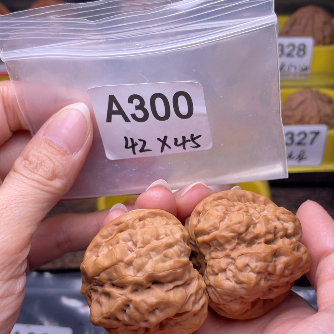 ****️文玩核桃吊坠蛤蟆头