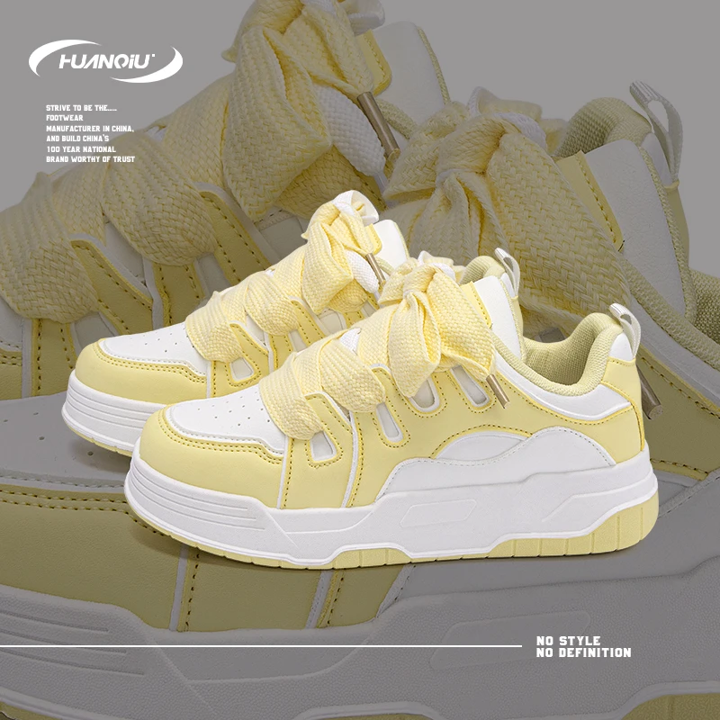 HUANQIU/环球高颜值潮流百搭板鞋女鞋2025春季新款小众校园风鞋子