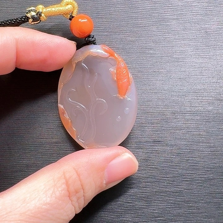 南红玛瑙挂件未镶嵌