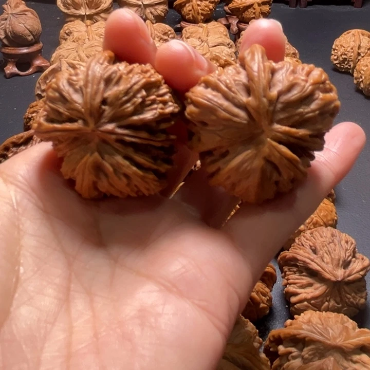 吊坠文玩核桃白狮子挂角核桃哈哈哈哈哈