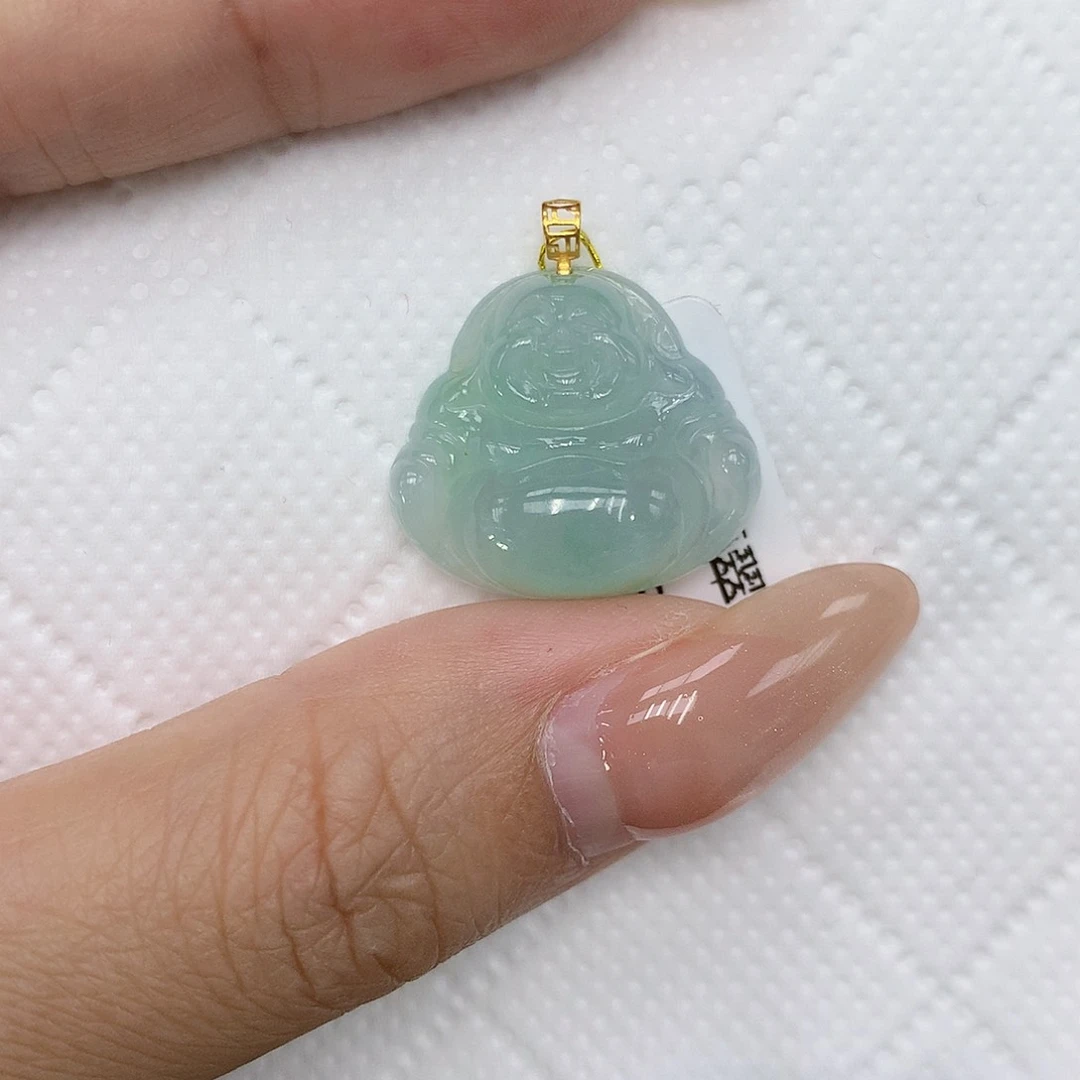 颈饰18K金镶嵌翡翠