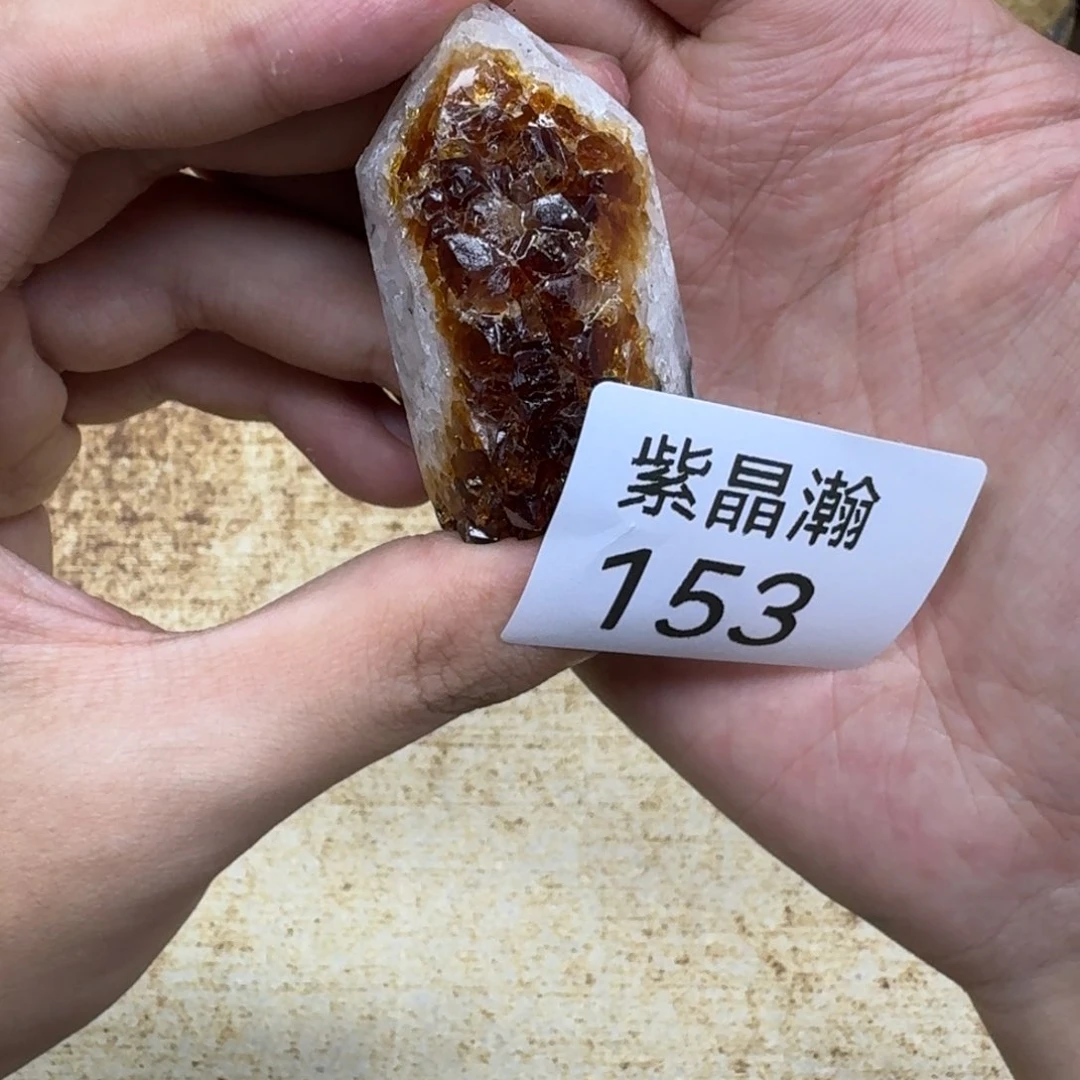 未镶嵌水晶大型摆件（非配饰）