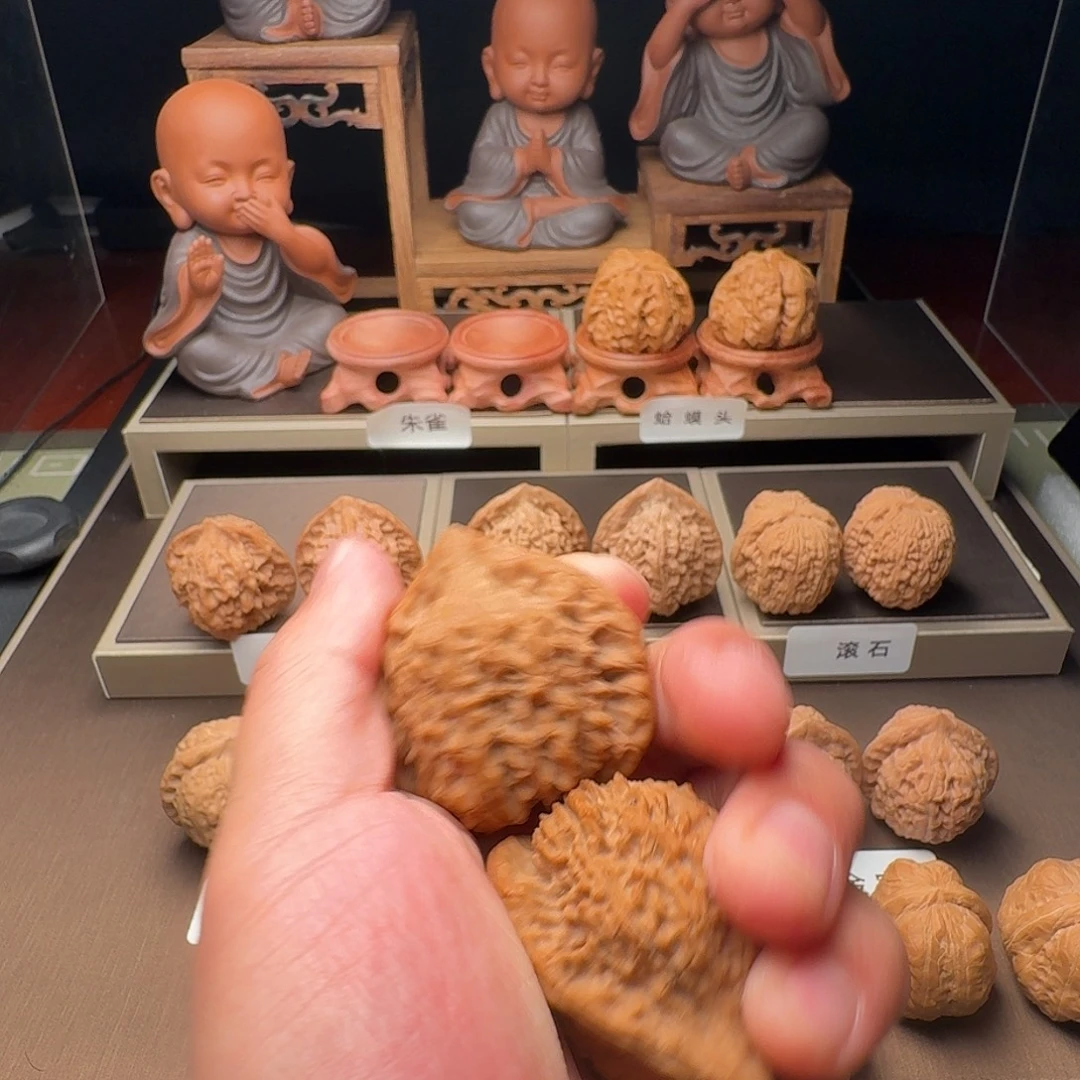 花****文玩核桃吊坠朱雀全品白茬