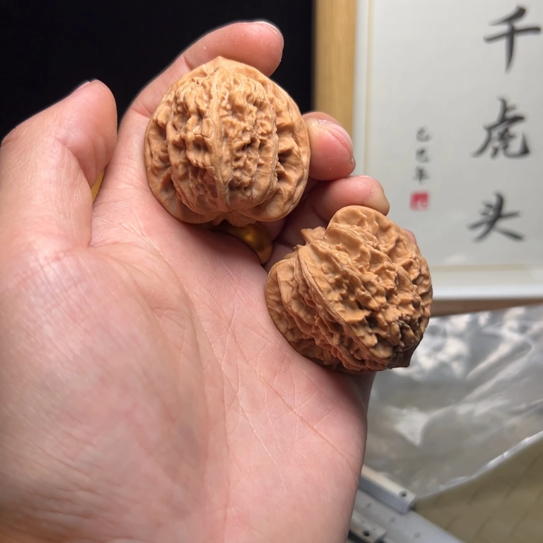 吊坠文玩核桃盘龙