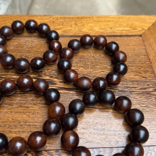 柏木（崖柏）全陈化老料把件串发一条