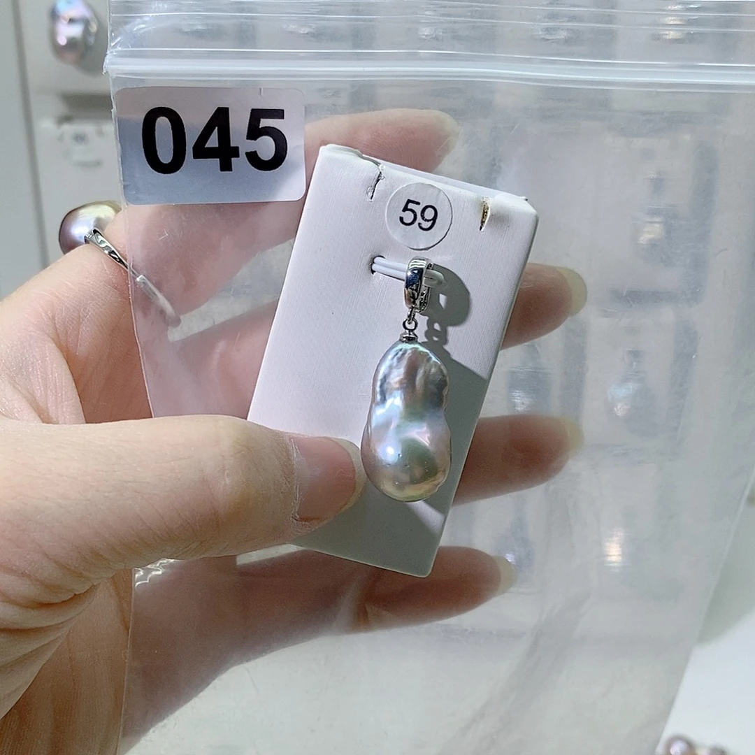 淡水珍珠合金颈饰