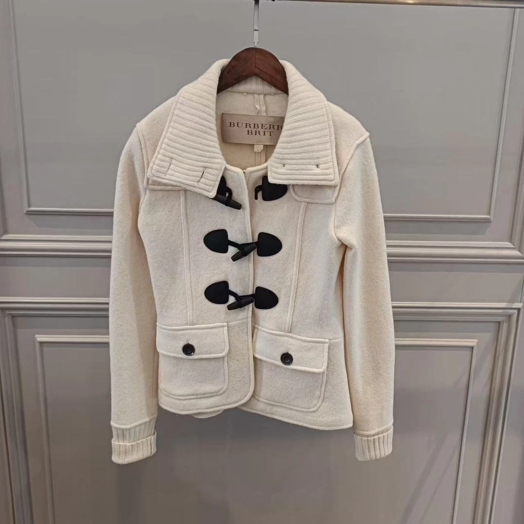 95新 BURBERRY/博柏利 白色外套/M码/95新/NBY10570