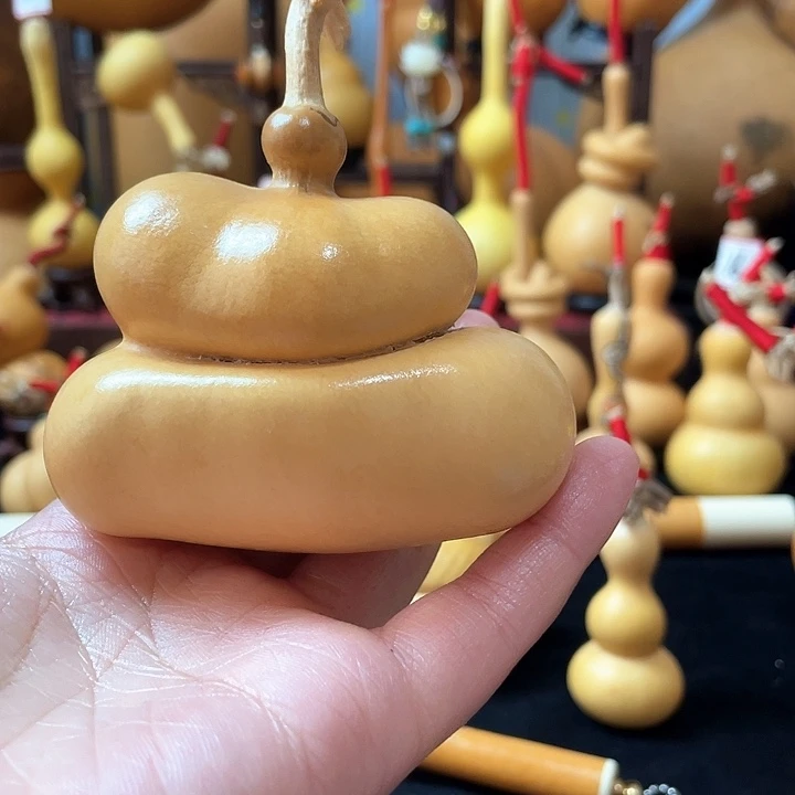 徐*学葫芦丝和音乐也一样是很