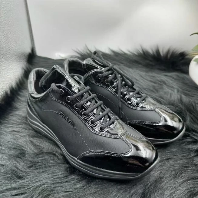 99新 Prada/普拉达 海囤K/普拉达鞋/36.5/uu33346