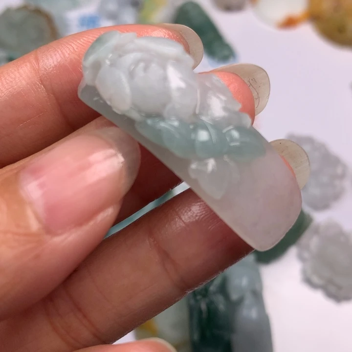 定制翡翠未镶嵌翡翠