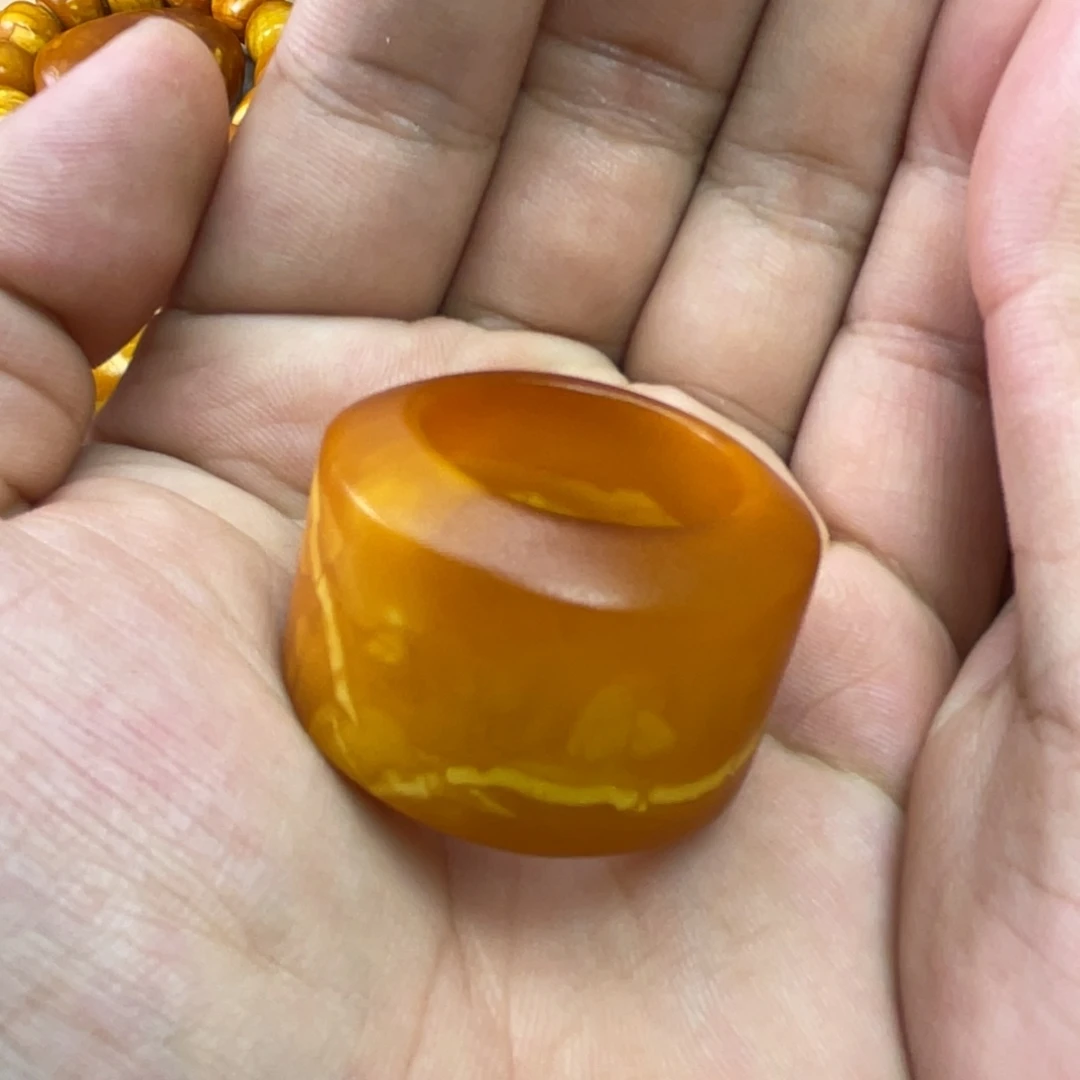 琥珀未镶嵌吊坠(不含链)