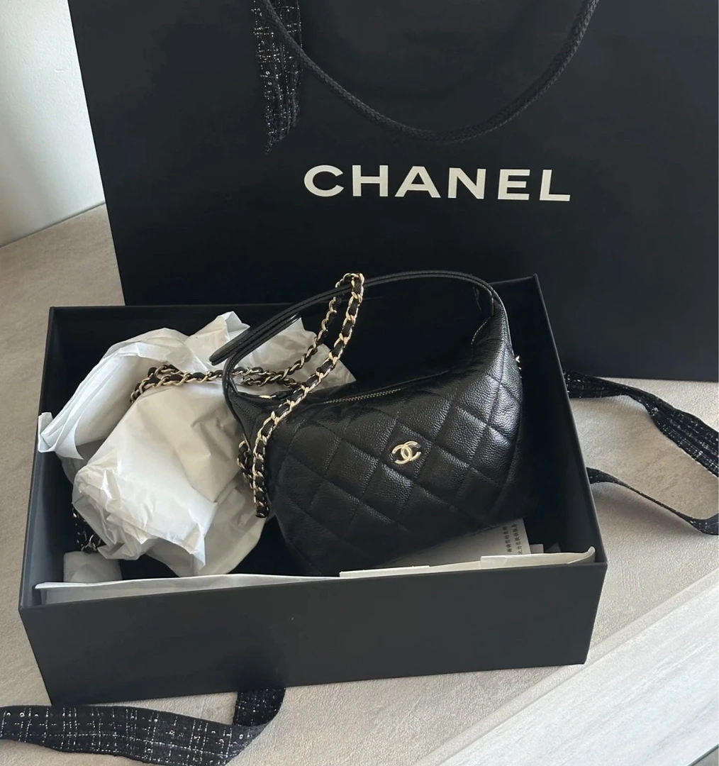 99新 Chanel/香奈儿 25C黑金荔枝饭盒包 16cm 14725108