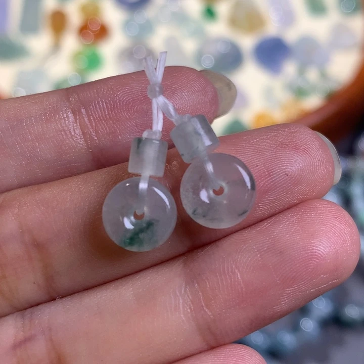 未镶嵌定制翡翠耳饰一对