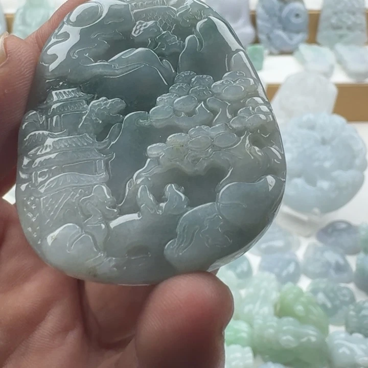 翡翠未镶嵌颈饰天然缅甸A货翡翠