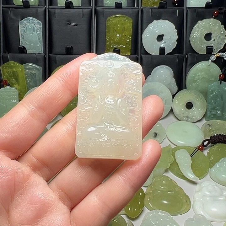 想***牛岫玉未镶嵌吊坠(赠链)