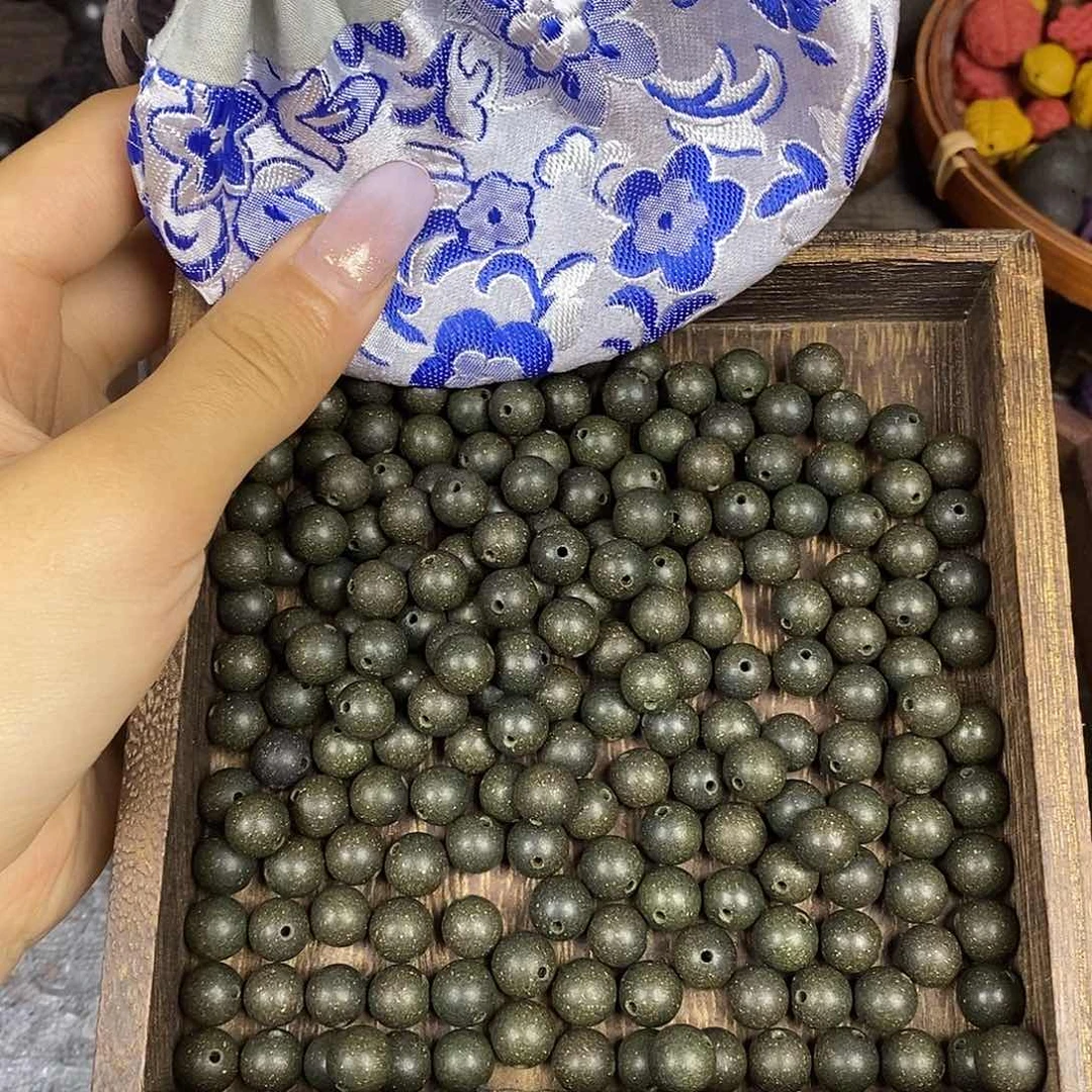 0.8茗雪浮香瑕疵珠打底108颗