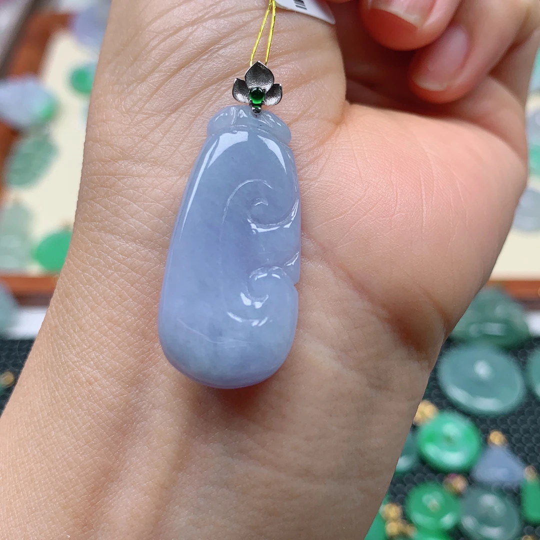 缅甸天然A货翡翠，紫罗兰如意 编号13/509尺寸35-16.3-4.2