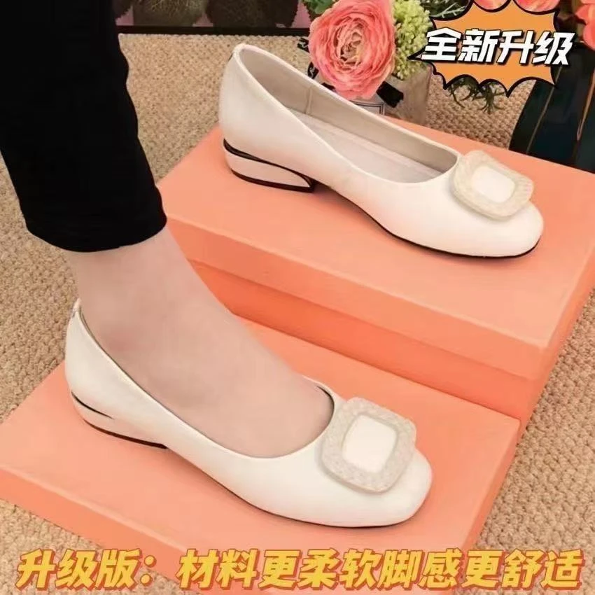 单鞋女2025新款四季豆豆鞋软皮软底舒适百搭女鞋工作小皮鞋