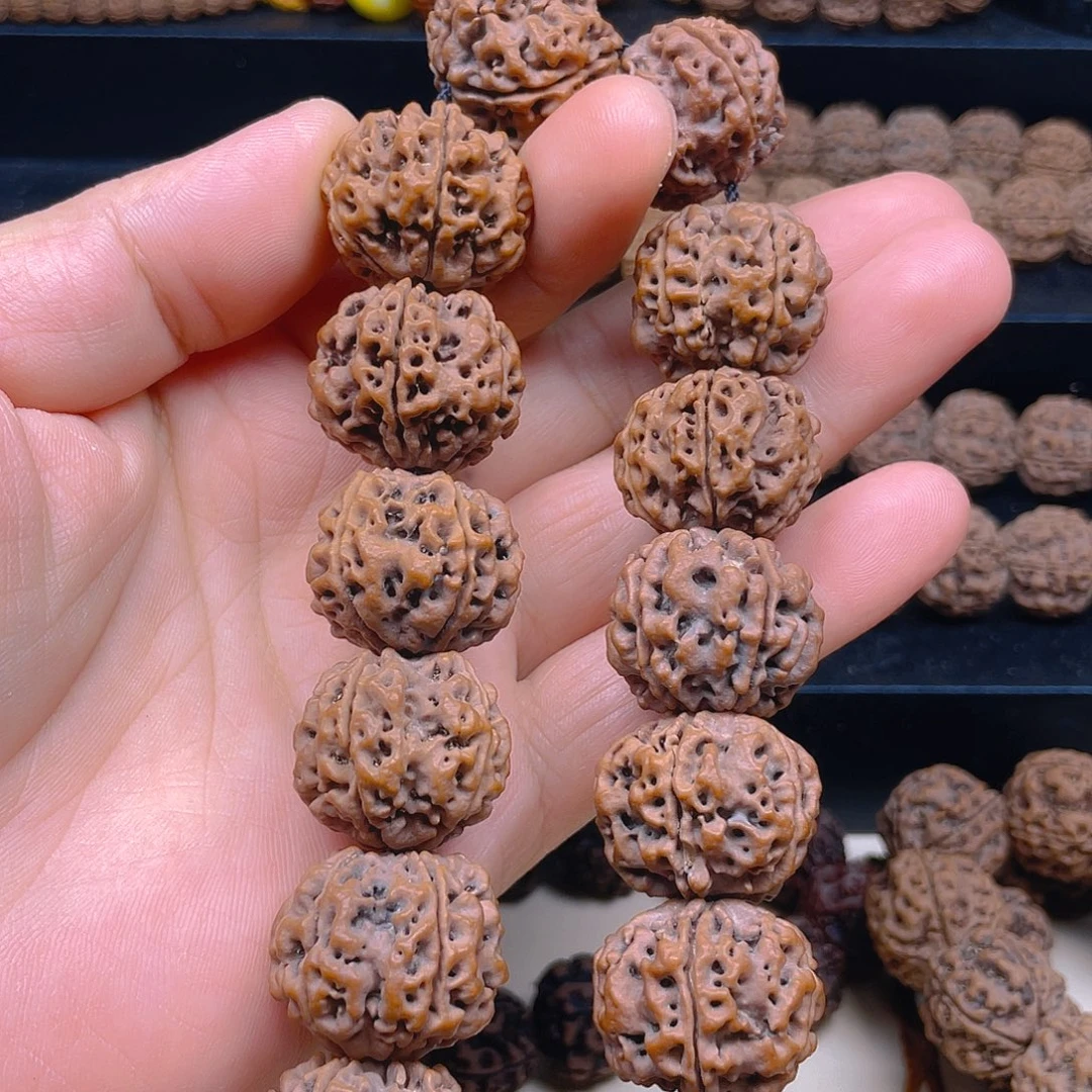 用***6手串金刚菩提25mm古龙粗筋大梅花