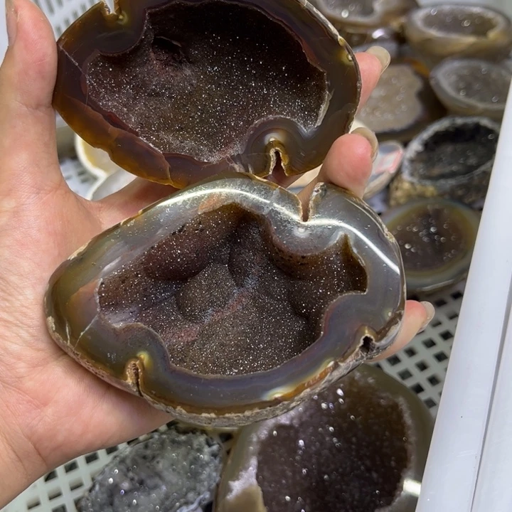 未镶嵌发饰水晶红晶盆