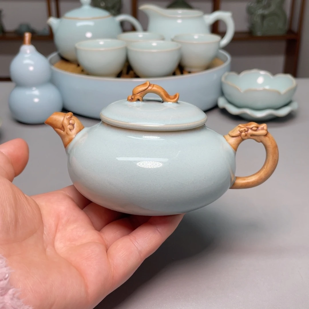 瓷龙壶带礼盒