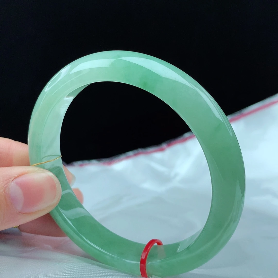 翡翠手镯未镶嵌56圈2987