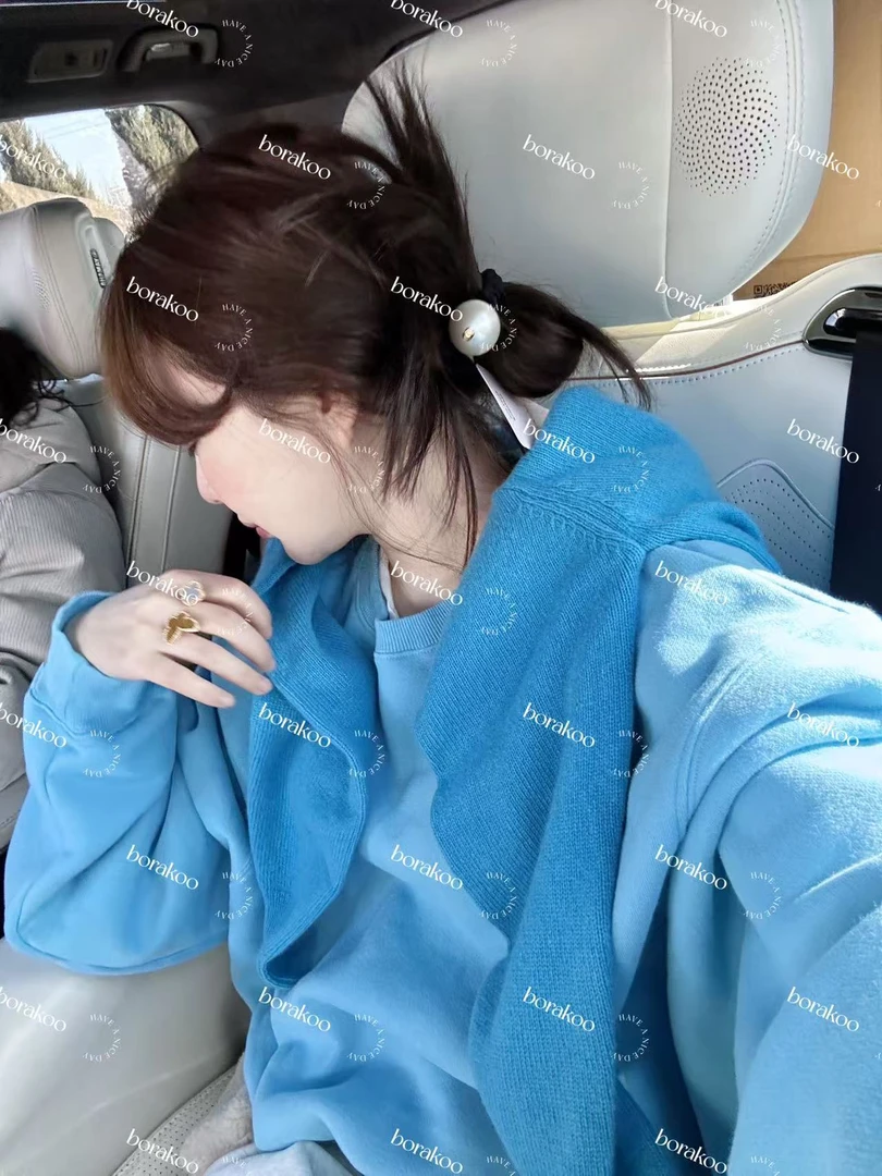 【BORAKOO】蓝色净版加绒圆领卫衣