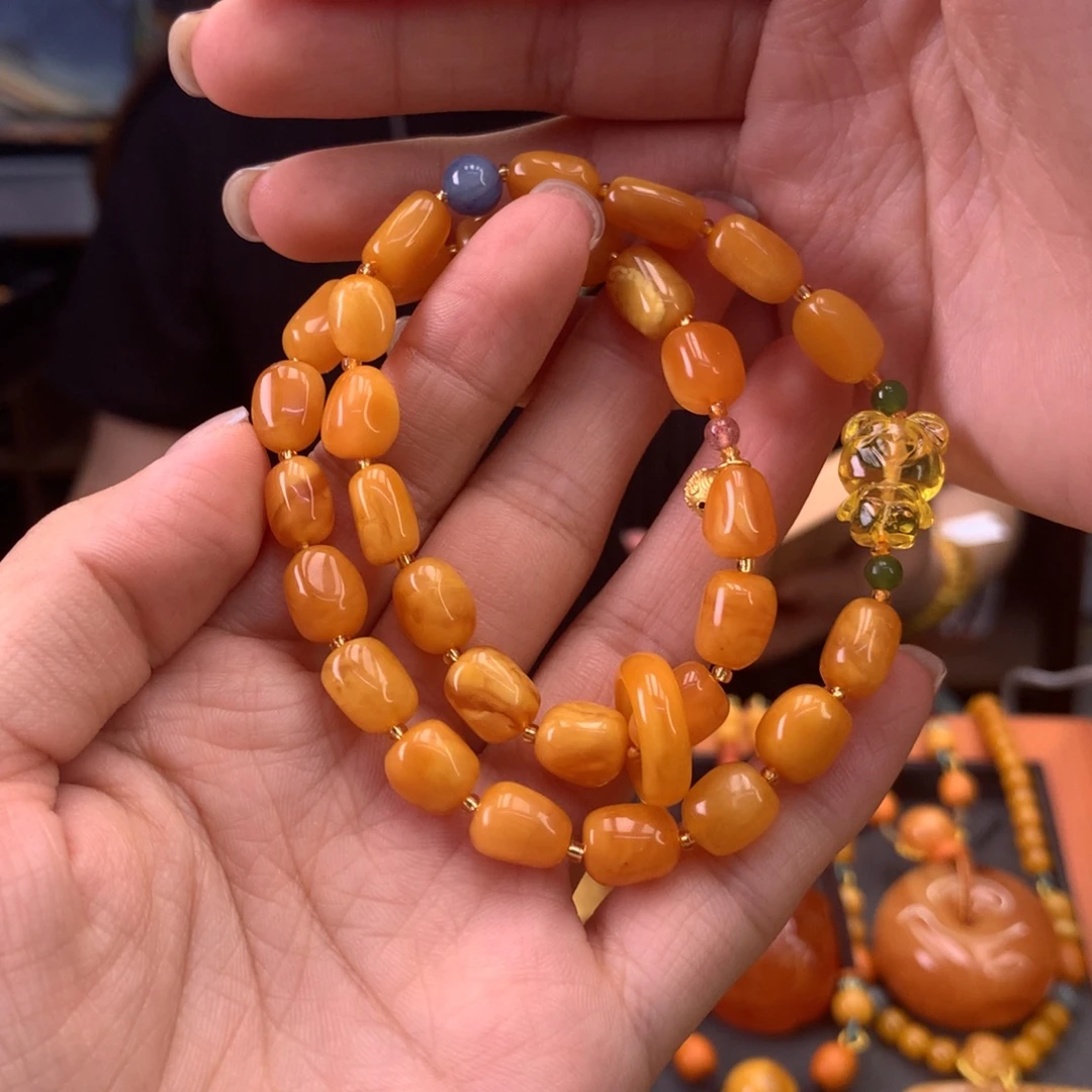 未镶嵌蜜蜡手串多样性发