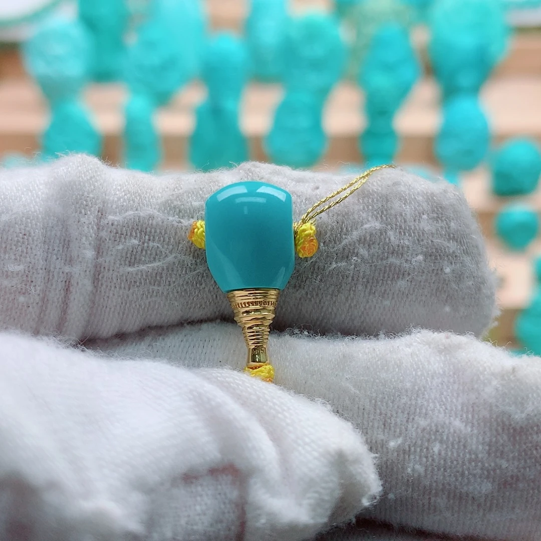 绿松石18K金镶嵌配饰